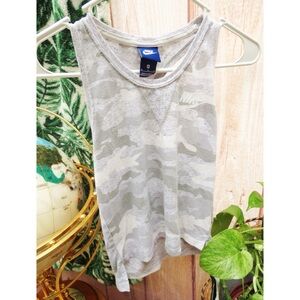 Nike camo print graphic tank top